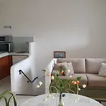 Ξενοδοχείο με διαμερίσματα Liccia Di Furu