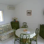 Hotel apartamentowy Liccia Di Furu Porto-Vecchio (Corsica)