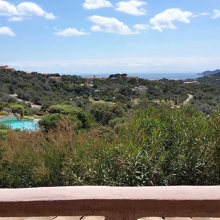 Liccia Di Furu Апарт-отель 4*