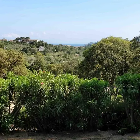 Liccia Di Furu 公寓式酒店